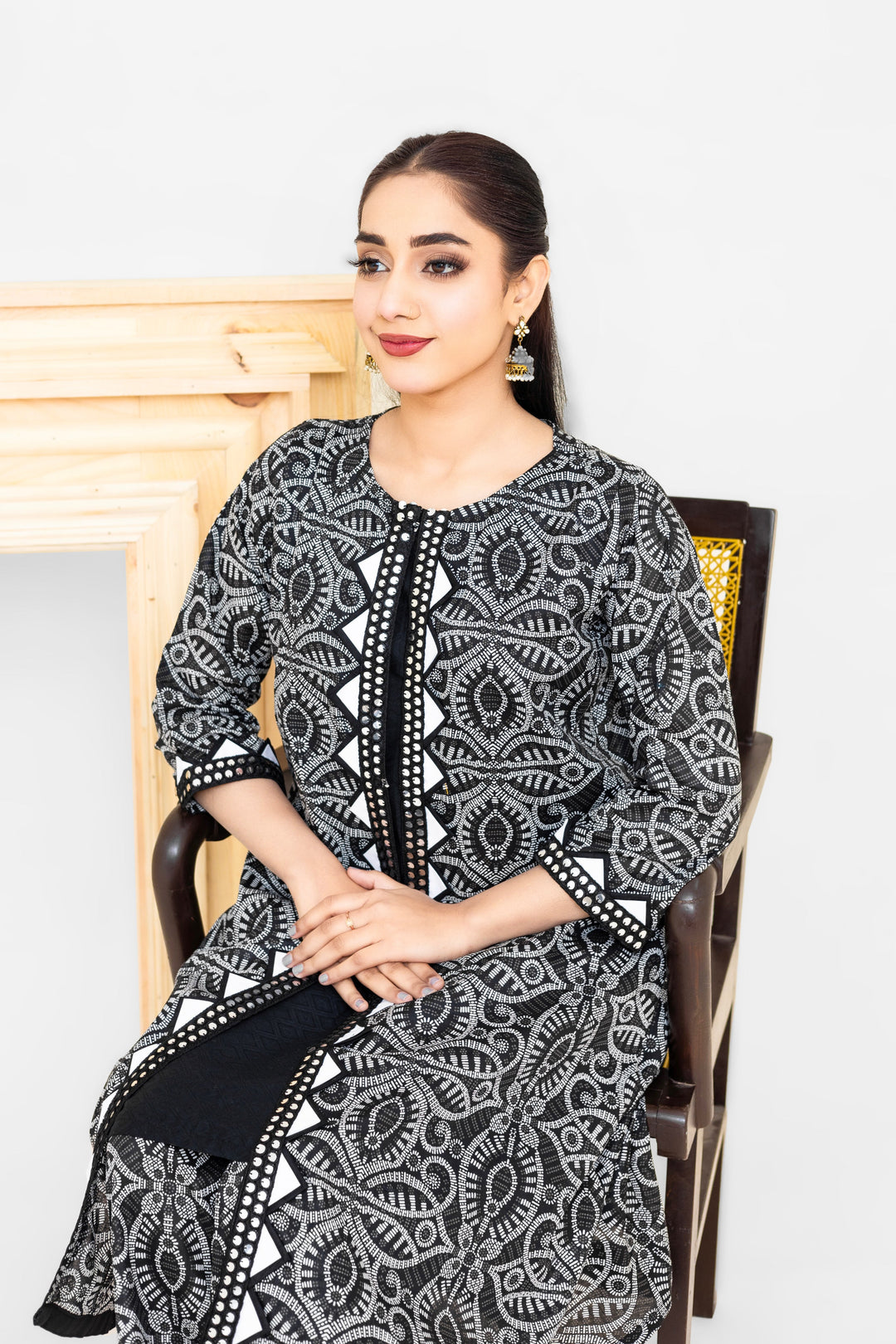 Best Selling - Beautiful Printed 02 PC SUIT