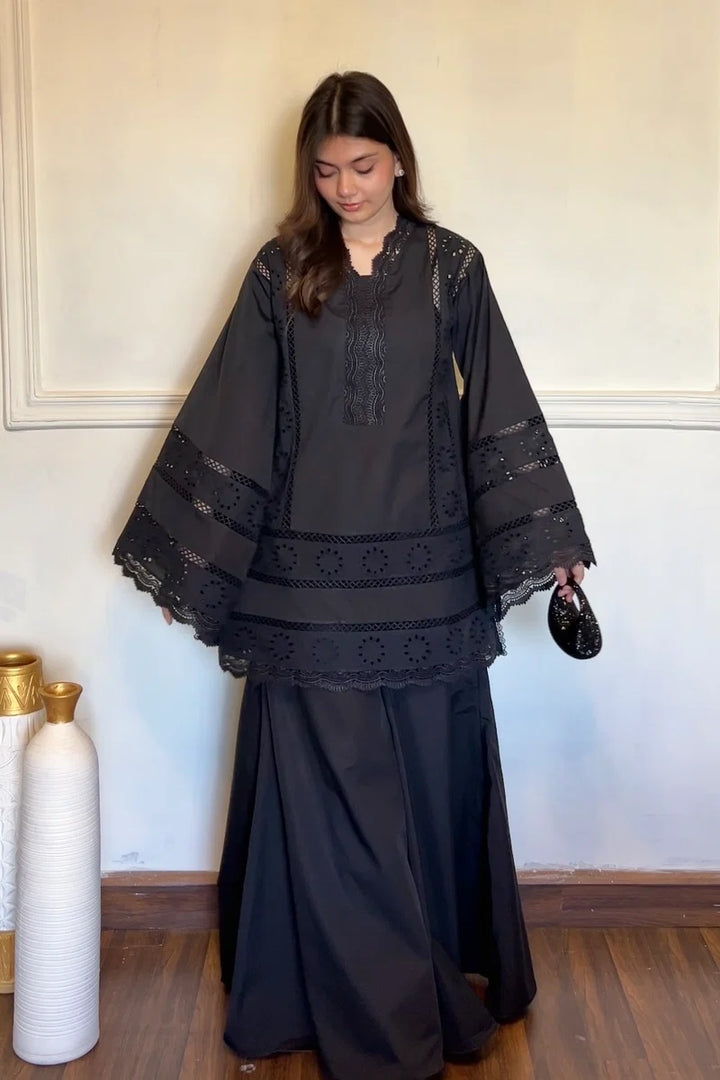 BLACK CHIKANKARI 2-PC SET