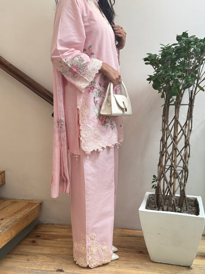 Pink Festive - Best Summer Outfit