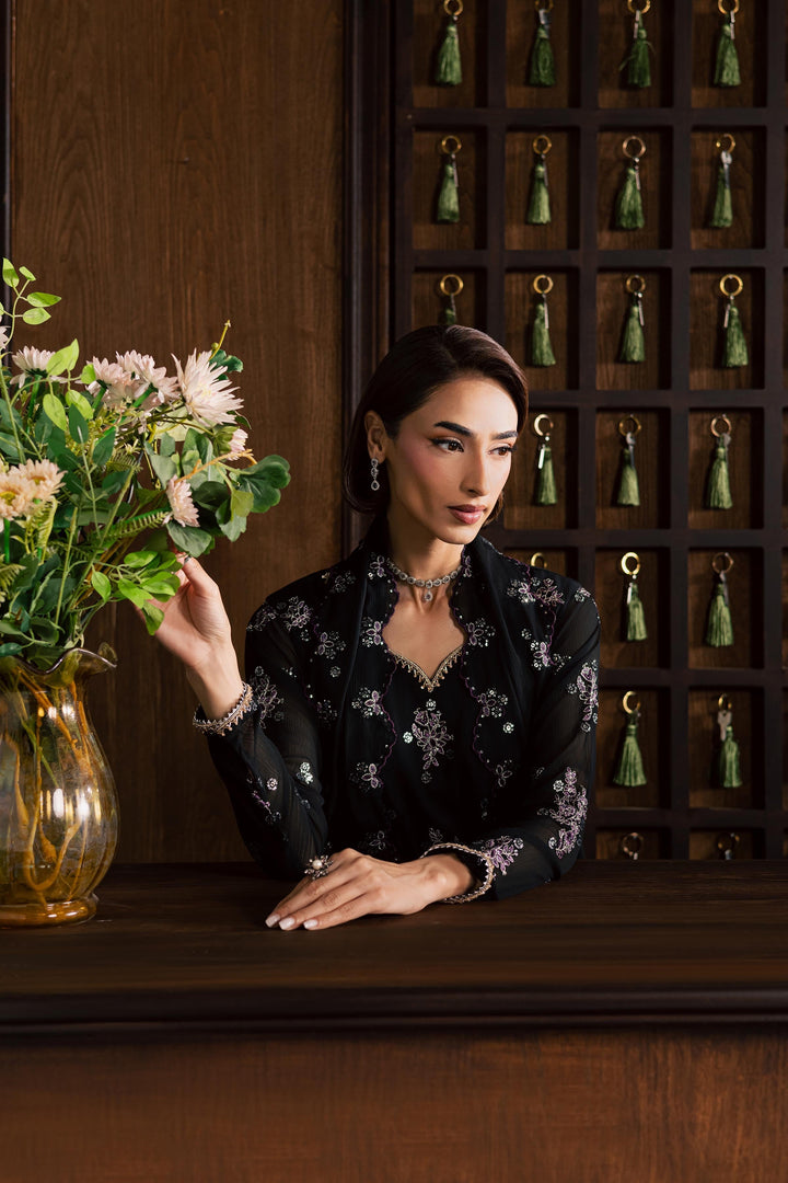 https://cdn.shopify.com/s/files/1/0047/7967/1598/files/Reef-3Pc-Festive-Luxury-Formal-BATIK-25365304868910.jpg?v=1776143417
