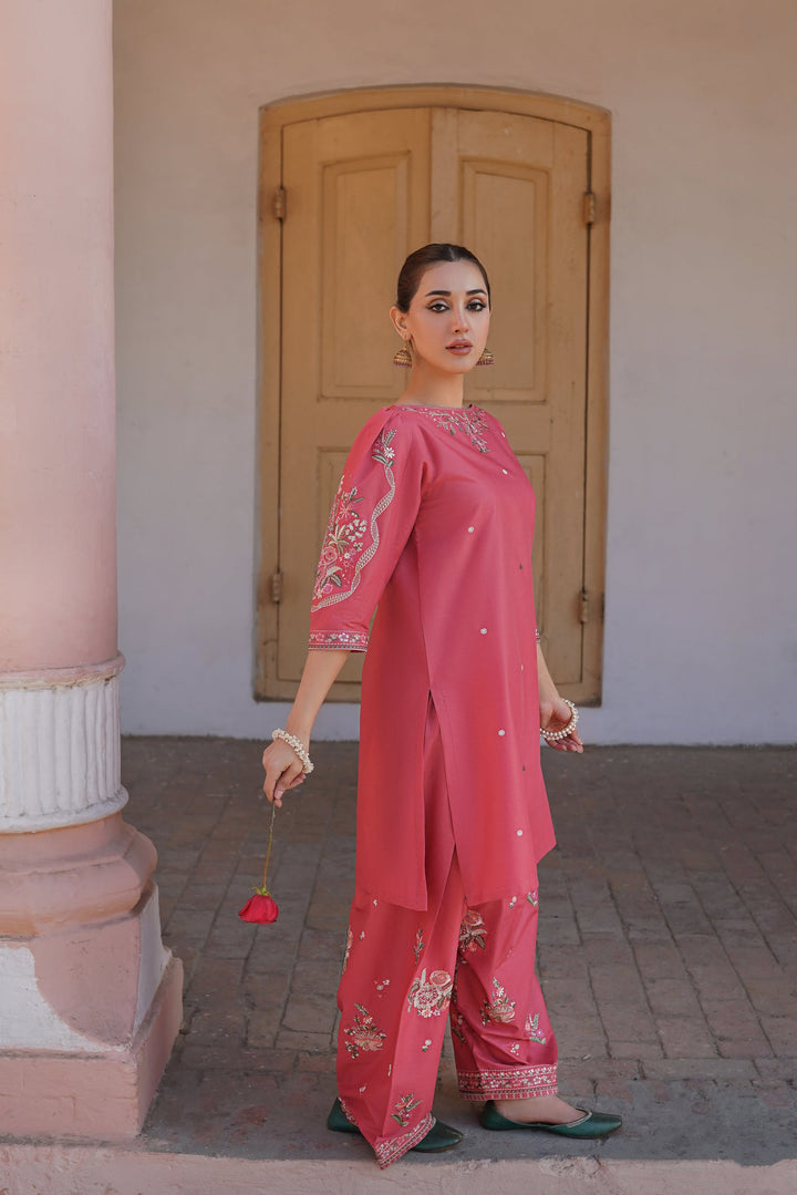 Elegant Embroidered Lawn Two-Piece Dress for Women - Comfortable Summer Style