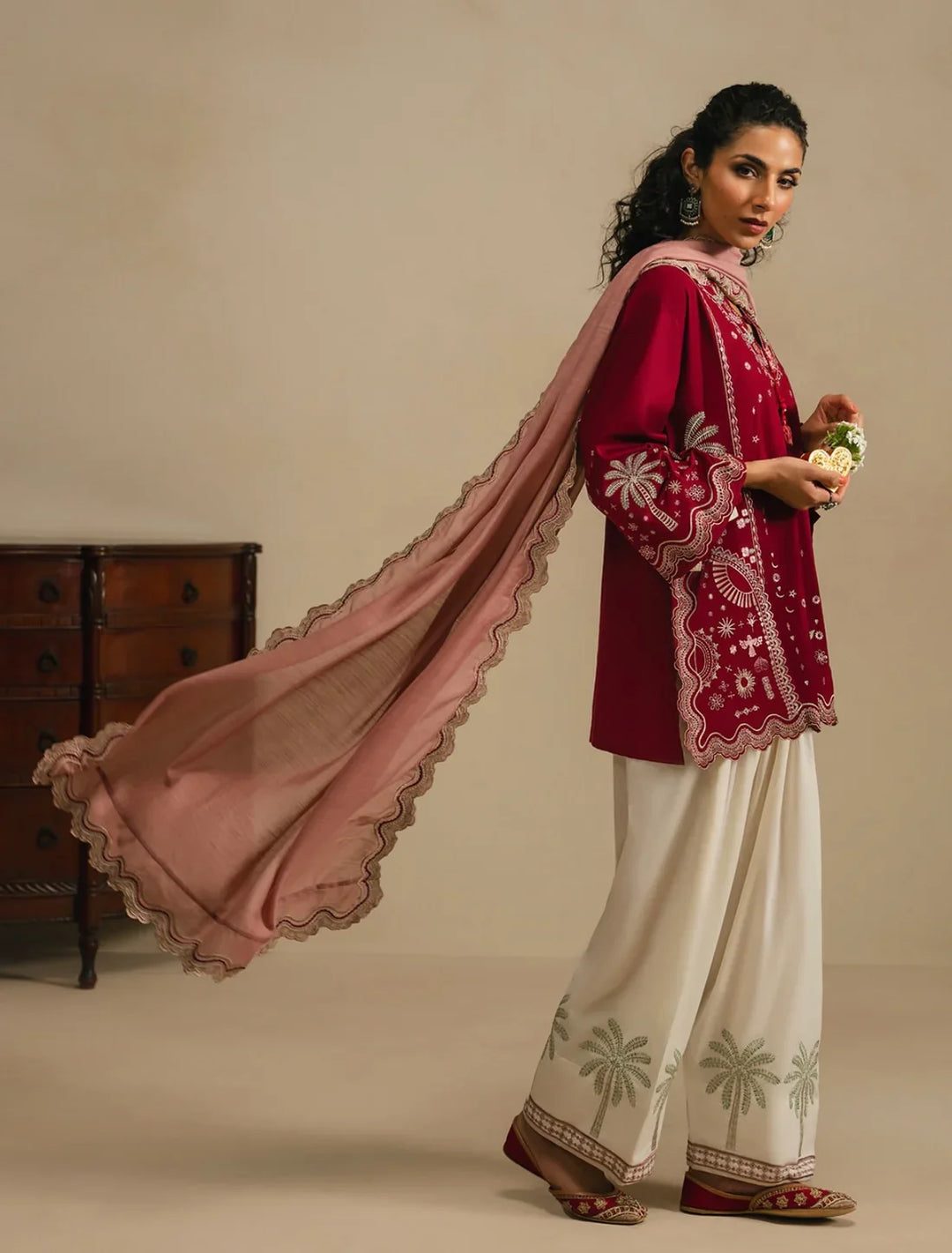 Catherine 3PC Farshi Shalwar
